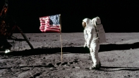  הרצאה: לקחים מודרניים בתוכנית אפולו לנחיתה על הירח